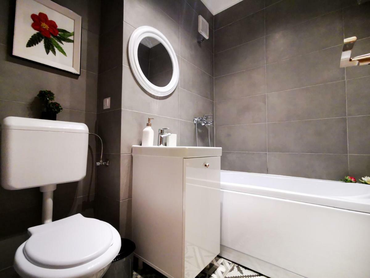 Sudului 106 By Mrg Apartments - Piata Sudului Букурещ Екстериор снимка